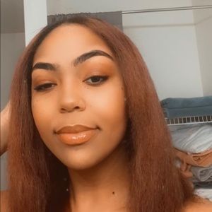 Meet your Posher, Jasmine